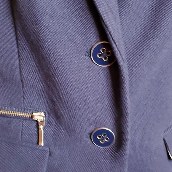 Chico's Woman's Blazer EUC - Picture 4 of 6